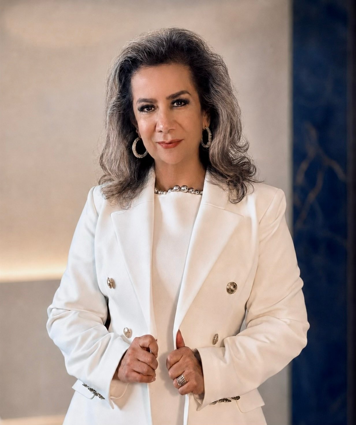 Gabriela Juvera, Fundadora y Directora General